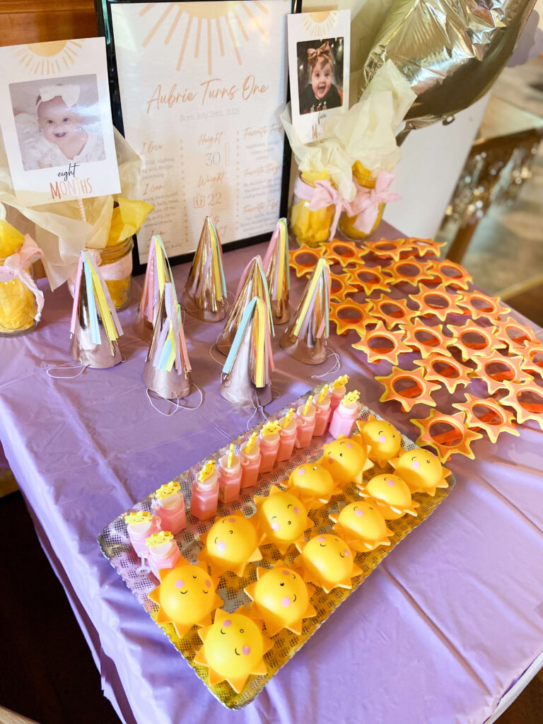 party favor table sunshine birthday party