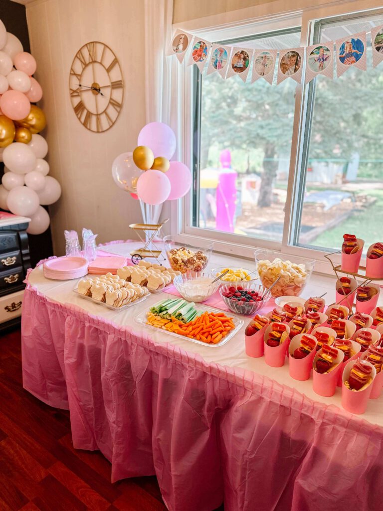 Minnie Mouse birthday party food table